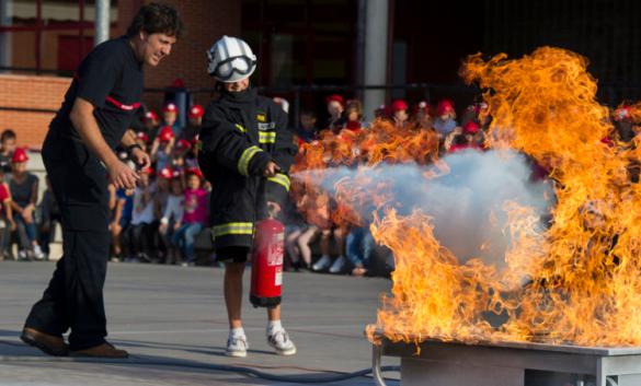 UGEL N°06 recomienda qué debemos hacer ante un incendio